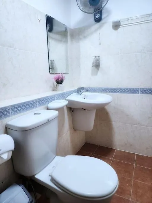 Can Ho Quan 1, Ho Chi Minh, 2 Phong Ngu Vietnam